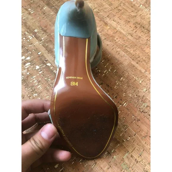 Charles Jourdan Paris Blue/Red High Heels Womens size 8 $52 obo - Picture 4 of 6